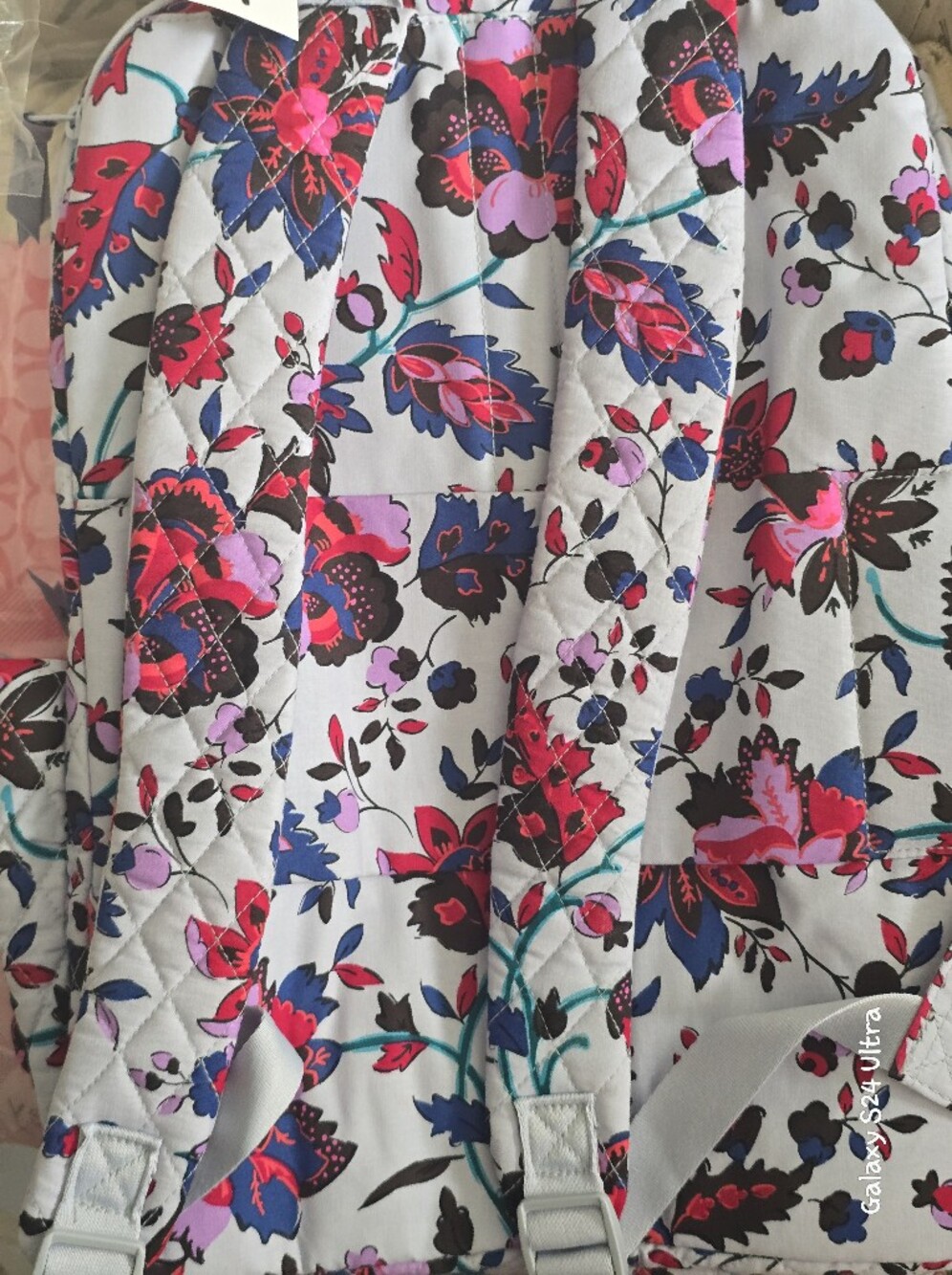 Vera Bradley Lg Cotton Material Backpack In Vineyard Floral Design NWT $159 MSRP - Picture 10 of 12